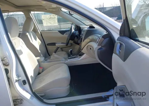 2010 Subaru Impreza 2.5I Premium из США, поврежденный, VIN JF1GE6B64AH504161